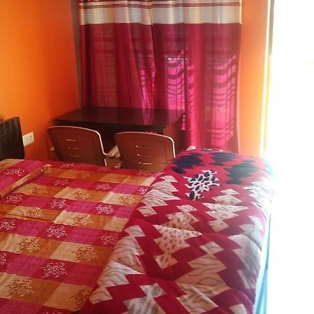 אלמורה Goodwill Home Stay מראה חיצוני תמונה