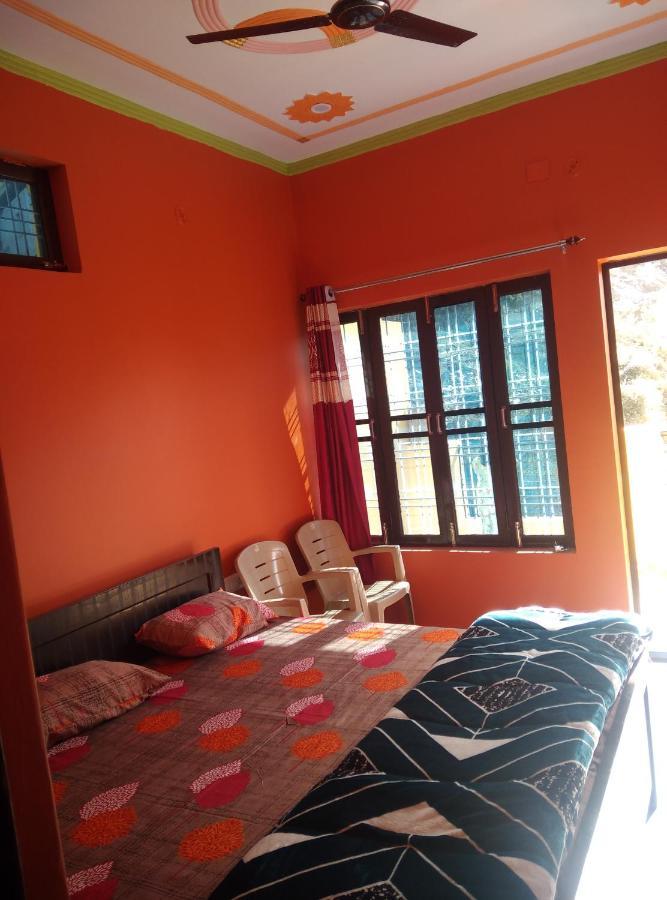 אלמורה Goodwill Home Stay מראה חיצוני תמונה