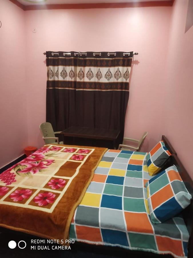 אלמורה Goodwill Home Stay מראה חיצוני תמונה