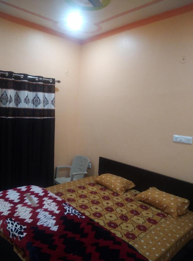 אלמורה Goodwill Home Stay מראה חיצוני תמונה
